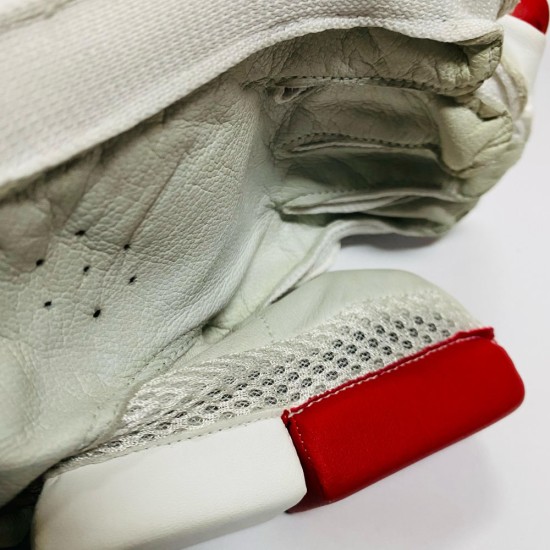 Batting Gloves (Right Hand) Batting Gloves (Right Hand)